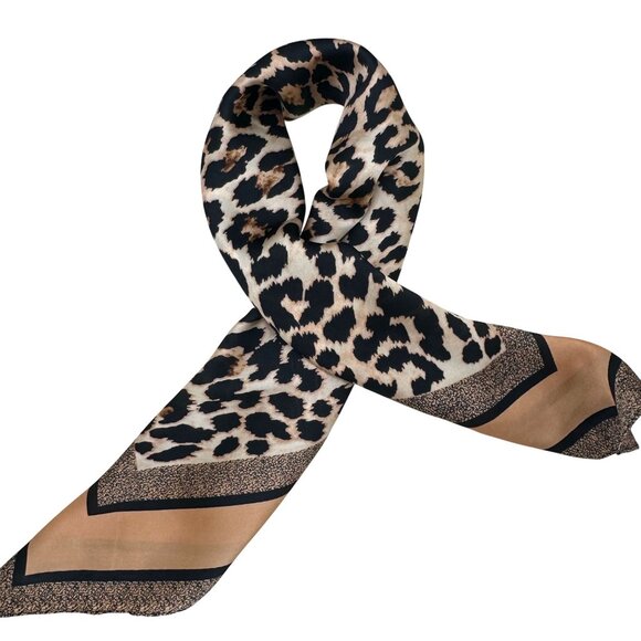 ⭐Elegant Bandana Square Scarf Silky Satin Vintage Animal Print Leopard Wrap New - Picture 4 of 9
